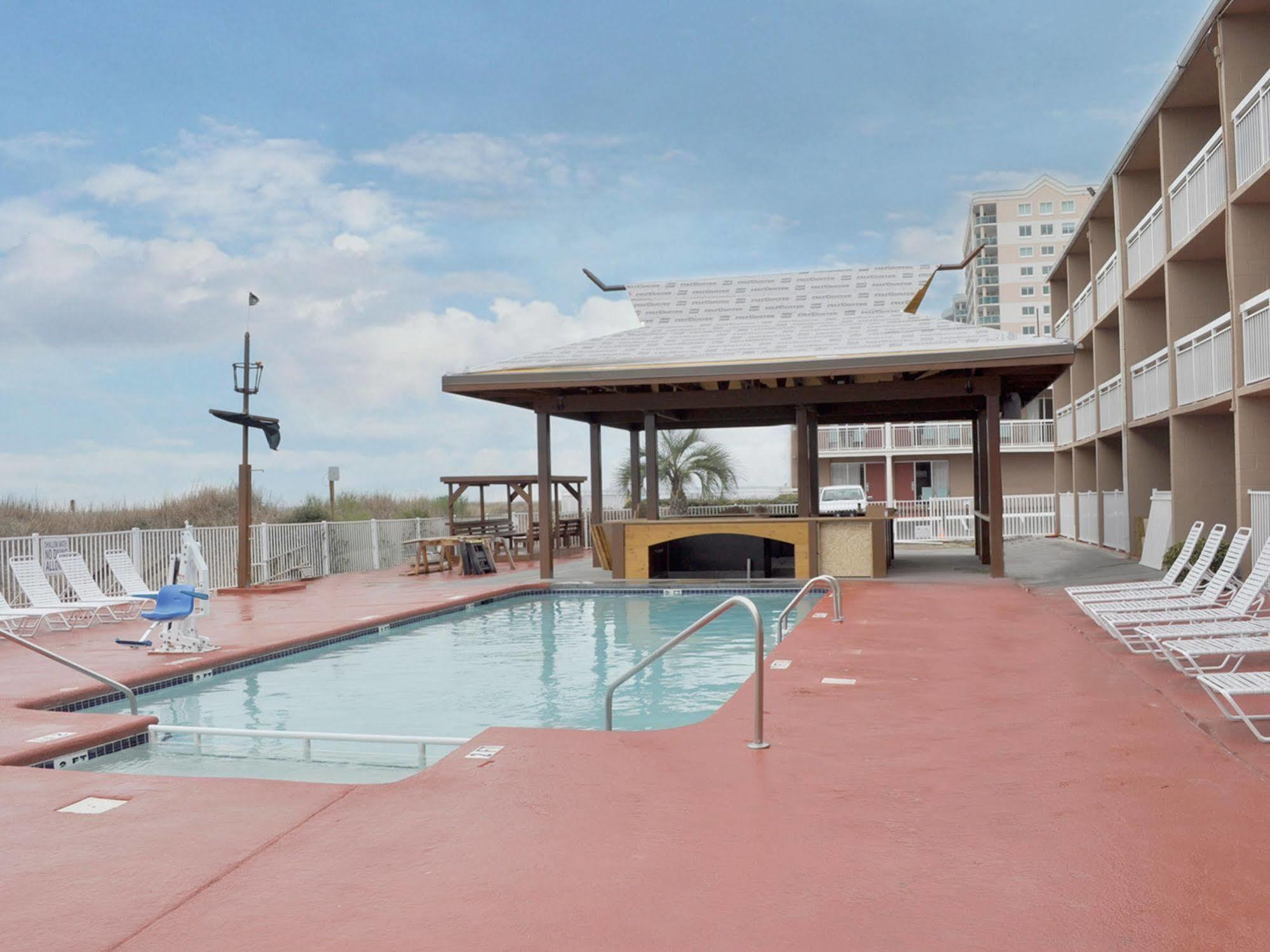 Castaway Beach Inn & Swim Up Bar 노스 미를 비치 외부 사진